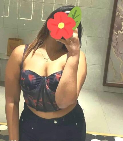 Full service Dehiwala🌸 Unmarried girl. 🦋 ( 24 y ) . Full service 6000/= මගෙ ඇත්තම photo එකක් තමයි දාලා තියෙන්නෙ .