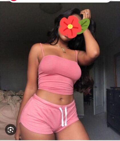 ONE OURS , ONE SHOT 5000/= WITHOUT ROOM ❤ ROOM එකට 1000ක් දෙන්න🫠 ONE OURS TWO SHOT 6500/= WITHOUT ROOM 🥰 FULL NIGHT OK 25000/ WITHOUT ROOM